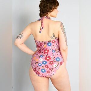Princess highway tie front bathing suit.  New in bag.  Size 20. Modcloth